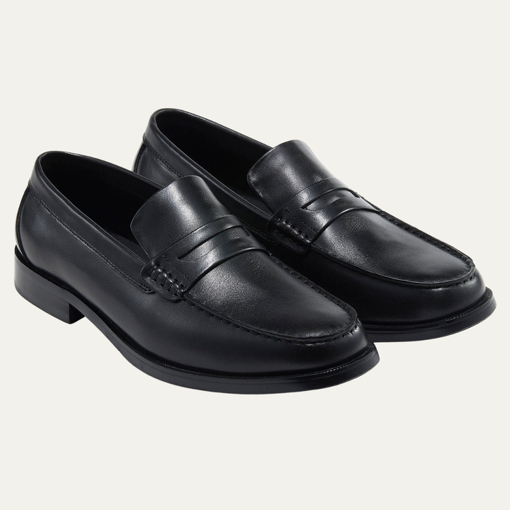 The Northpark Men's Vintage Genuine Leather Slip On Loafers