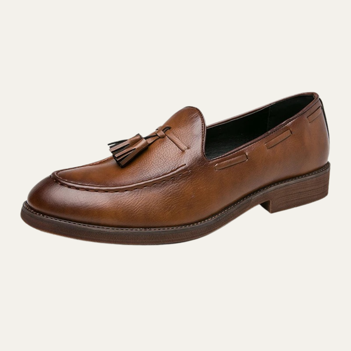 The Hawthorne Park Men’s Pointed Toe Tassel Leather Slip On Loafers