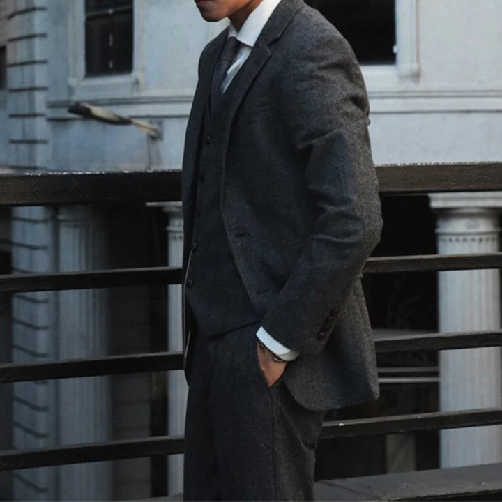 The Lombardia Men’s Retro Tweed 3 Piece Suit – Jacket, Vest & Pants