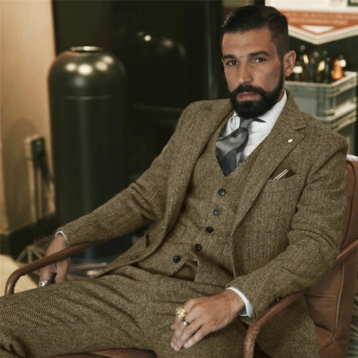 The Teramo Men’s Herringbone Tweed 3 Piece Suit – Jacket, Vest & Pants