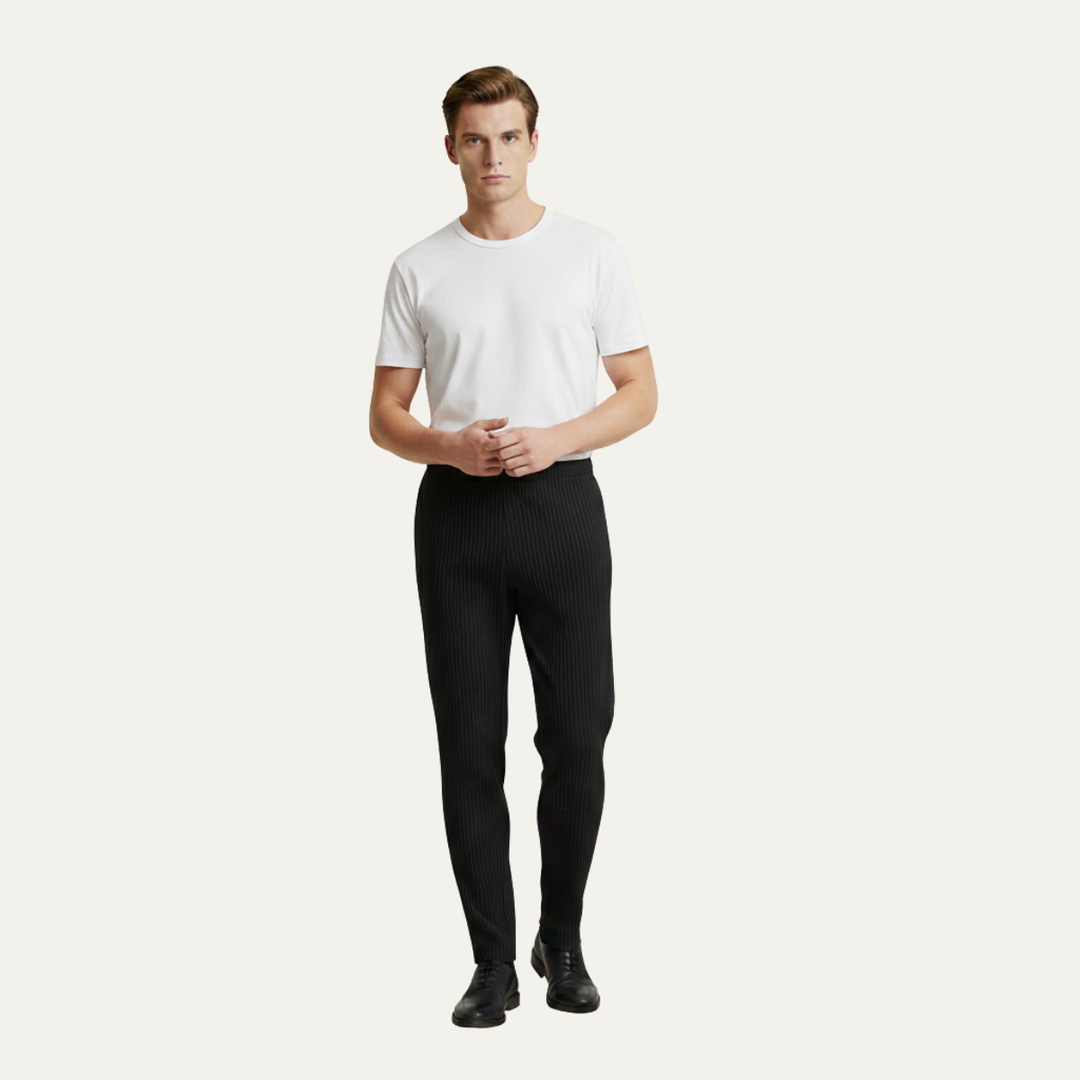 The Pineview Park Men’s Lightweight  Loose Fit Pleated Straight Leg Pants