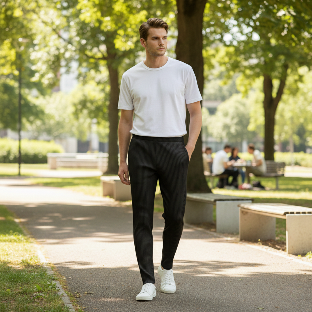The Pineview Park Men’s Lightweight  Loose Fit Pleated Straight Leg Pants