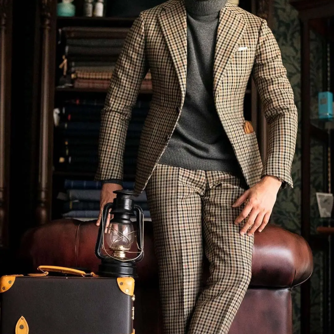 The Linwood Men’s Houndstooth Slim Fit Two Piece Suit