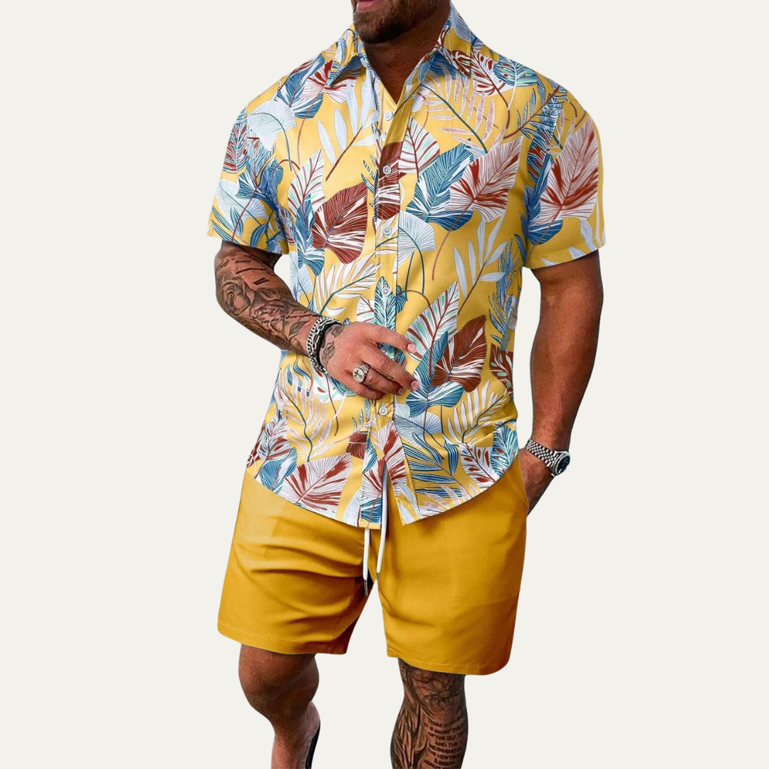 The Briarwood Men’s Tropical Casual Shirt & Shorts Set