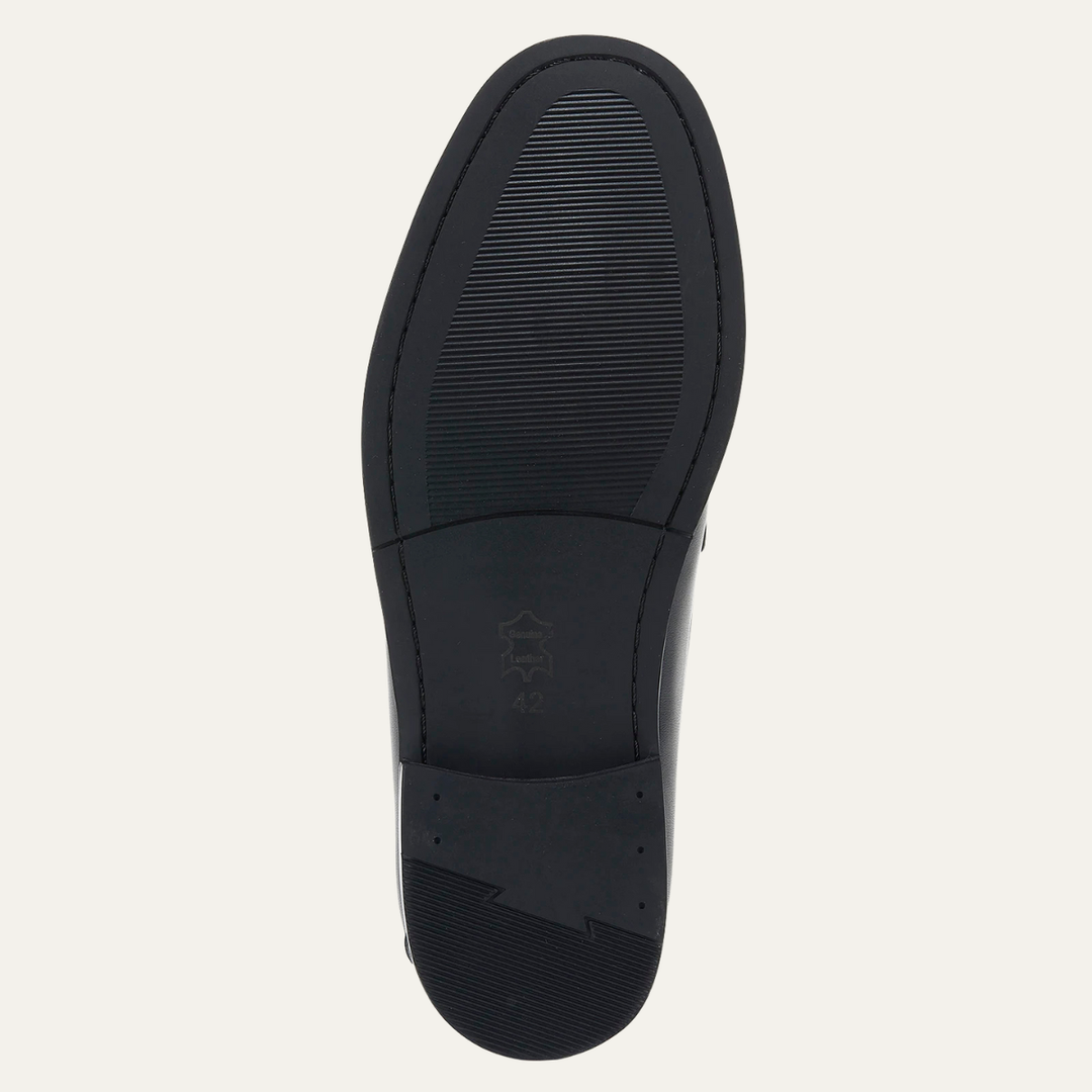 The Brookshire Lane Ridge Men’s Vintage Genuine Leather Slip On Loafers — Black