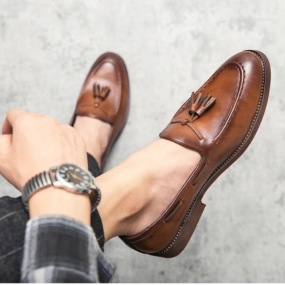 The Hawthorne Park Men’s Pointed Toe Tassel Leather Slip On Loafers