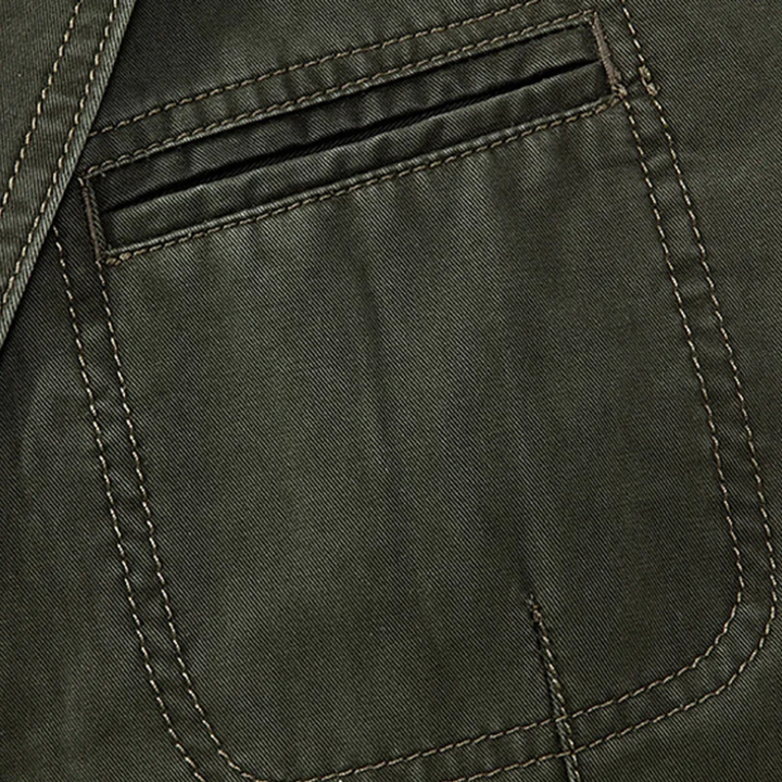 The Siracusa Men’s Casual Lightweight Slim Fit Blazer