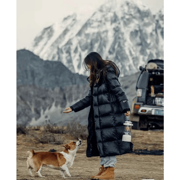 Women's Lightweight Waterproof Puffer Jacket with Down Insulation for Winter