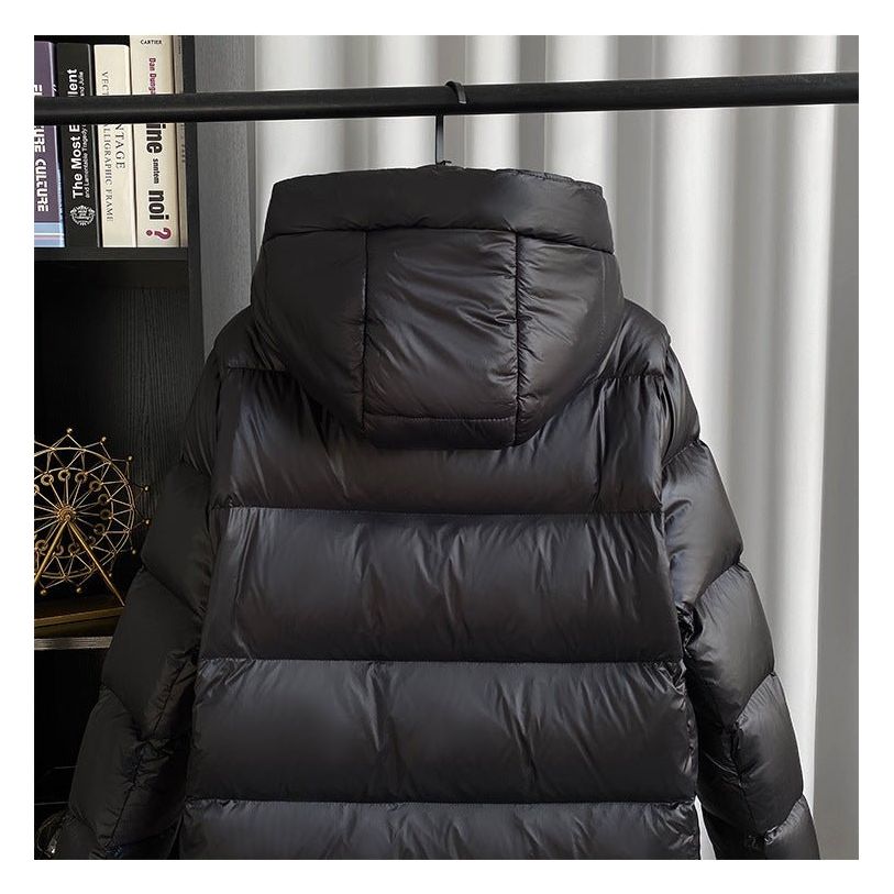 Women's Lightweight Waterproof Puffer Jacket with Down Insulation for Winter