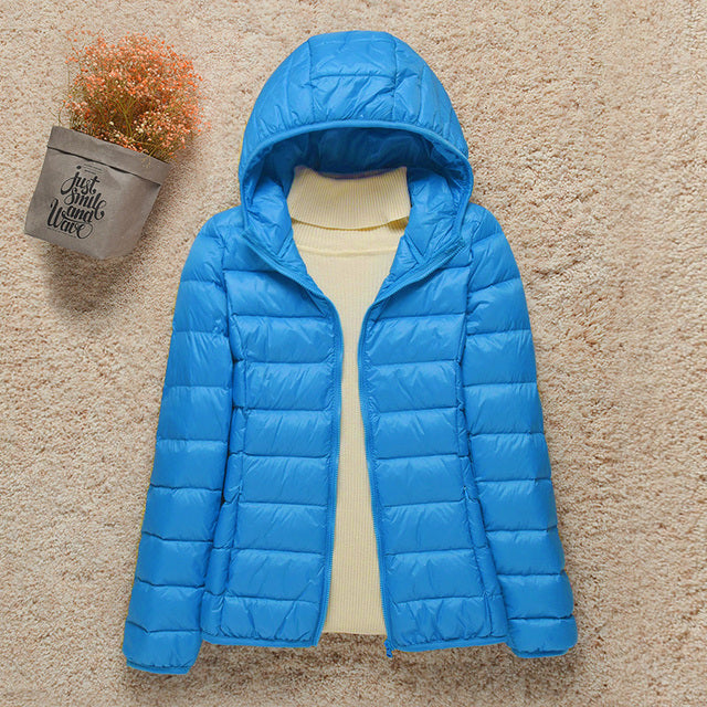 Women's Lightweight Hooded Puffer Jacket – Packable Quilted Winter Coat