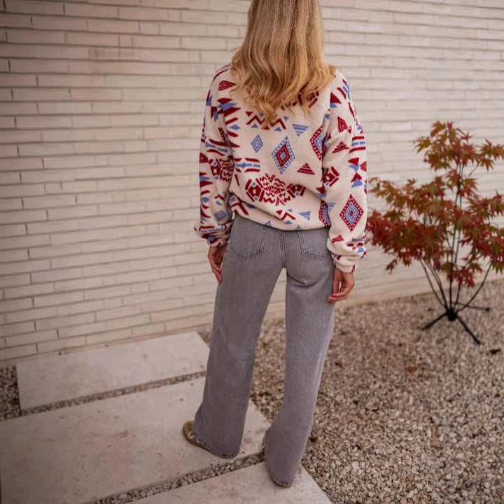Women's Printed Fleece Pullover and Pants Set
