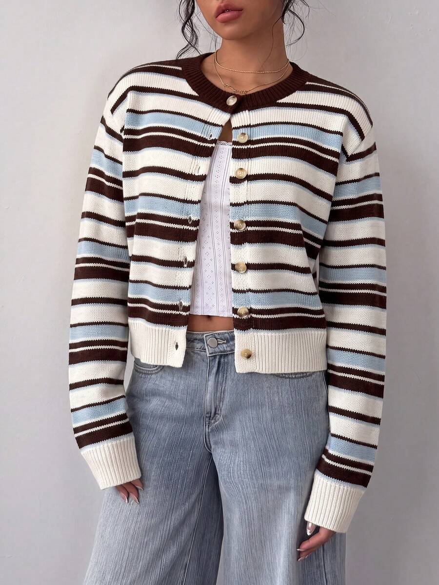 Women's Cropped Round Neck Button Front Cardigan