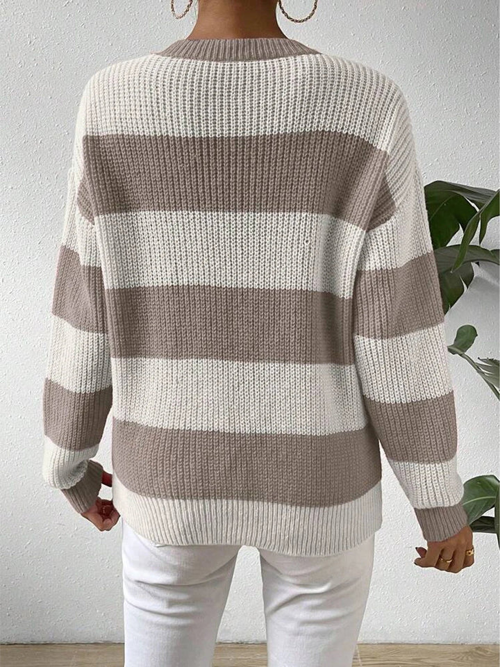 Women's Relaxed Fit Contrast Stripe Sweater