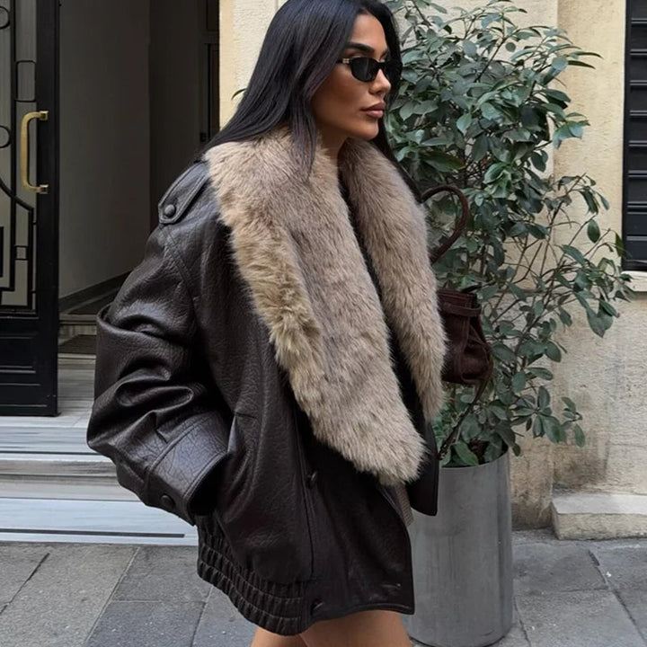 Women's Oversized Fur Collar Jacket — Black