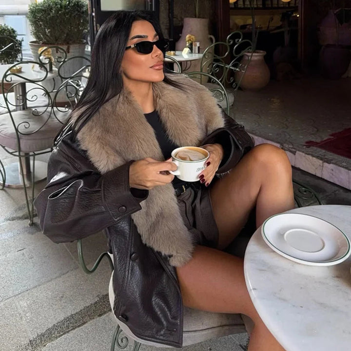Women's Oversized Fur Collar Jacket — Black