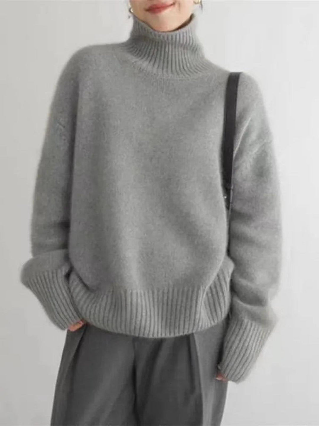 Women's Oversized Turtleneck Knit Sweater