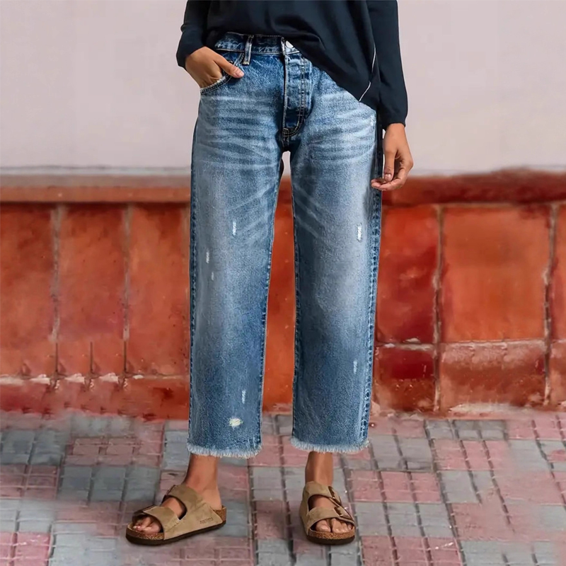 Women's Retro Cropped Straight Leg Stretch Jeans